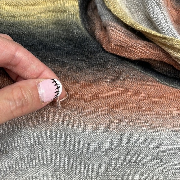 2 Sisters Sweater Vest Blanket Poncho Cowl Neck Chevron Stripe Fall Neutrals S M - Picture 8 of 9